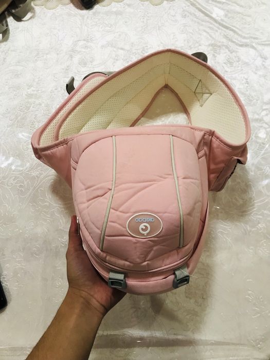 Кенгуру сумка сотилади янги