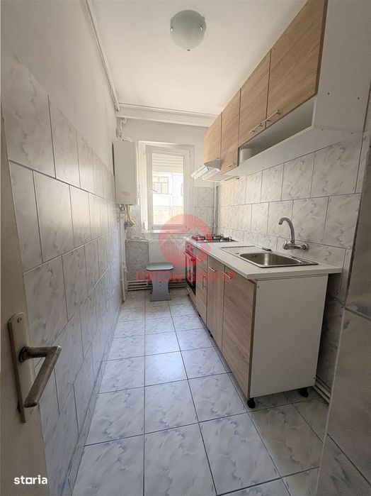 Apartament 3 camere semidecomandat Năvodari