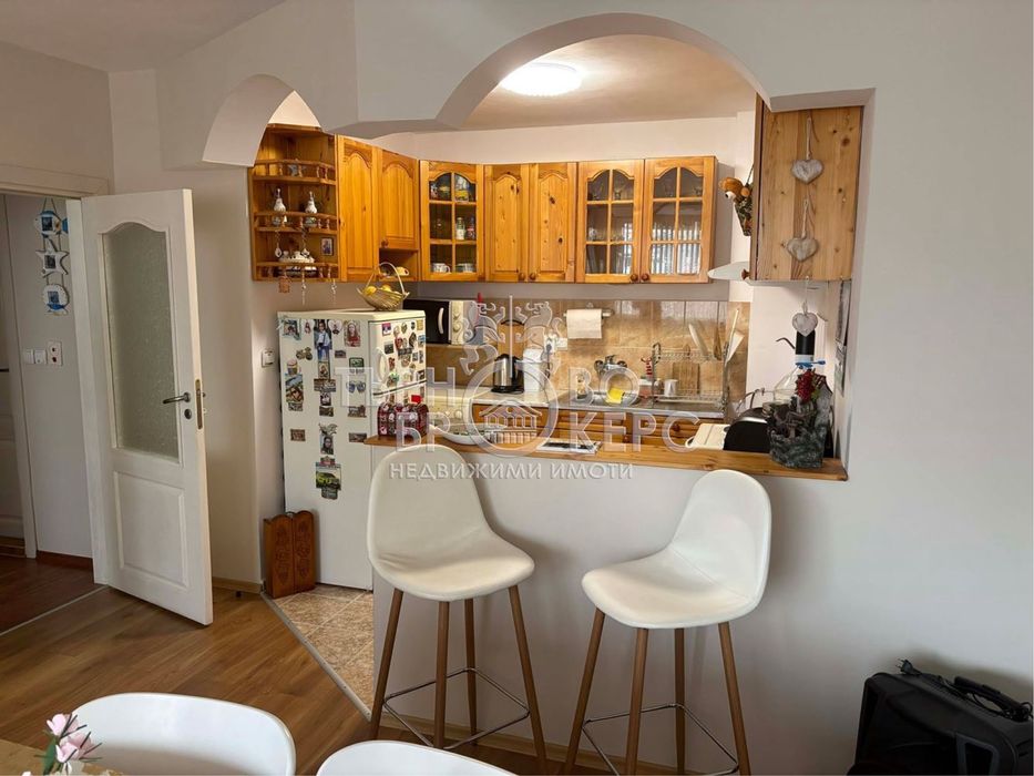 Дава се под наем Двустаен апартамент в Велико Търново, Колю Фичето - 68 кв.м за 298.86 € - Снимка #4