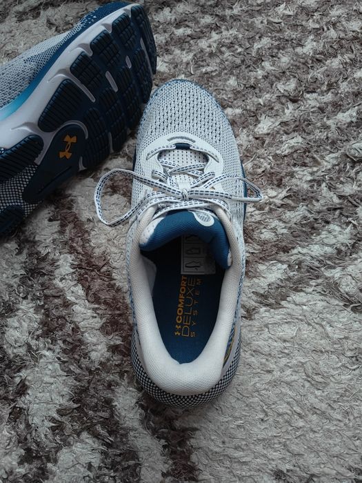 Under armour обувки
