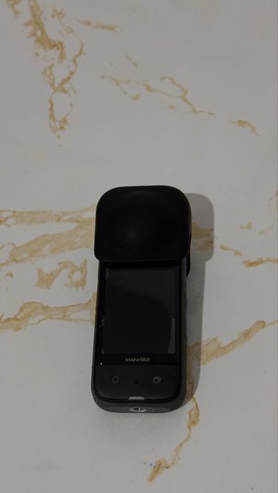 Экшн камера Insta 360 x3