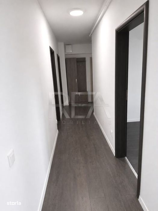 3 camere Țepes Voda decomandat, centrala, an 2017, 85 mp, terasa 60 m