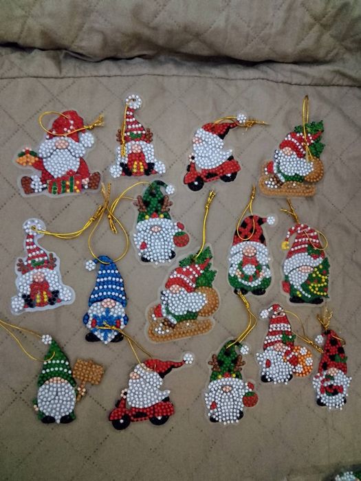 Ръчно изработени коледни украси