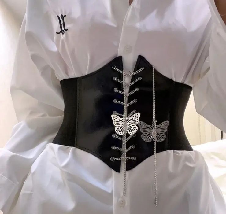 Невероятно красивый пояс корсет с цепочкой