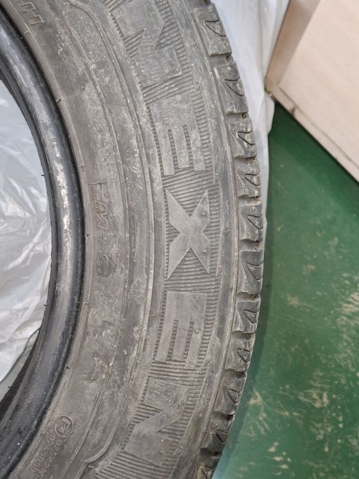 Продам Шины 4шт.