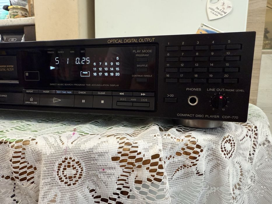 Sony CDP-770 player