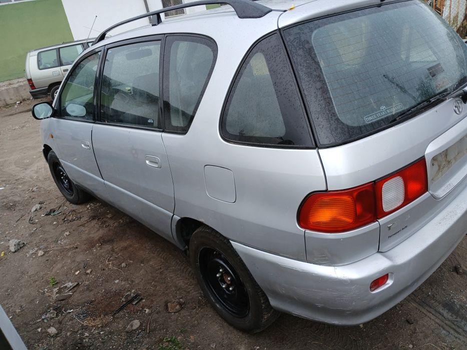 Toyota picnic 2.2td 2000g.  3C-TE
