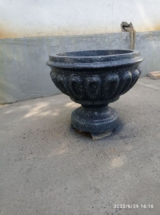 Цветочный горшок гул тувак