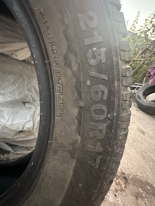Продам резину Triangle  215/65/17 всесезонка