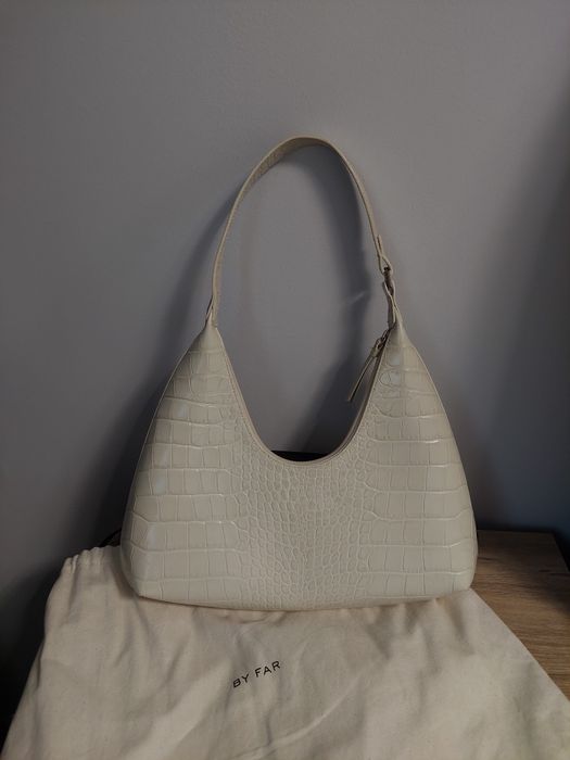 By far чанта amber