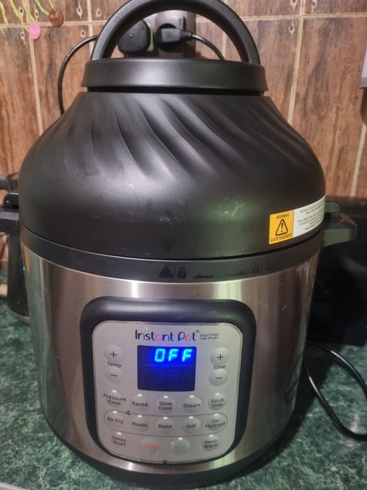 Oala multifunctionala multicooker  , oala cu presiune /Instant pot / a