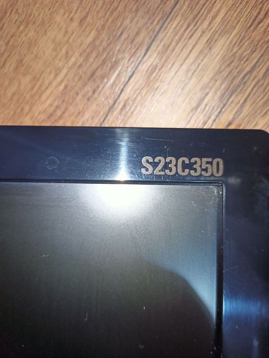 Продам два рабочих монитора