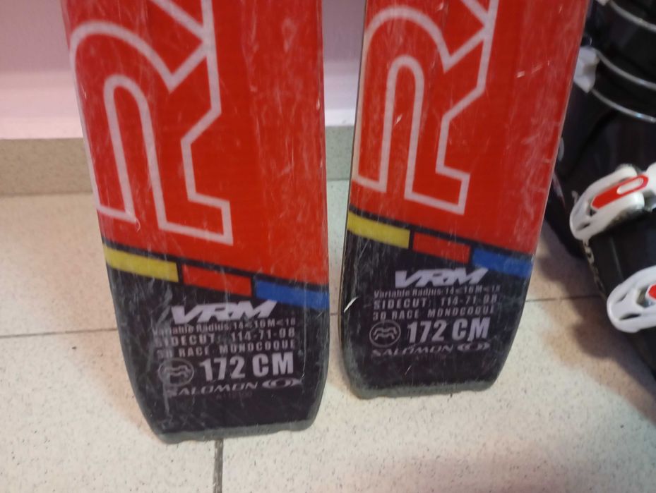 Ски 172см-33 евро и щеки 135см-8 евро, каски-10 евро