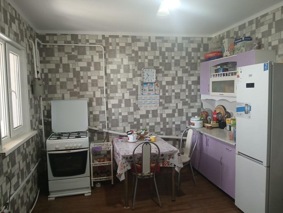уй сатылады Потсстёпнои