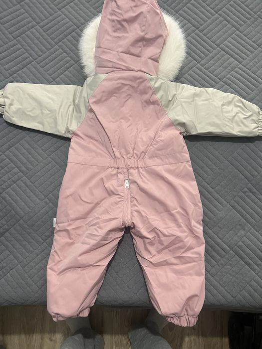 Продам зимний комбенезон на девочку