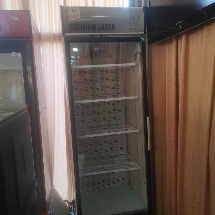 Vand vitrina tuborg,ciuc