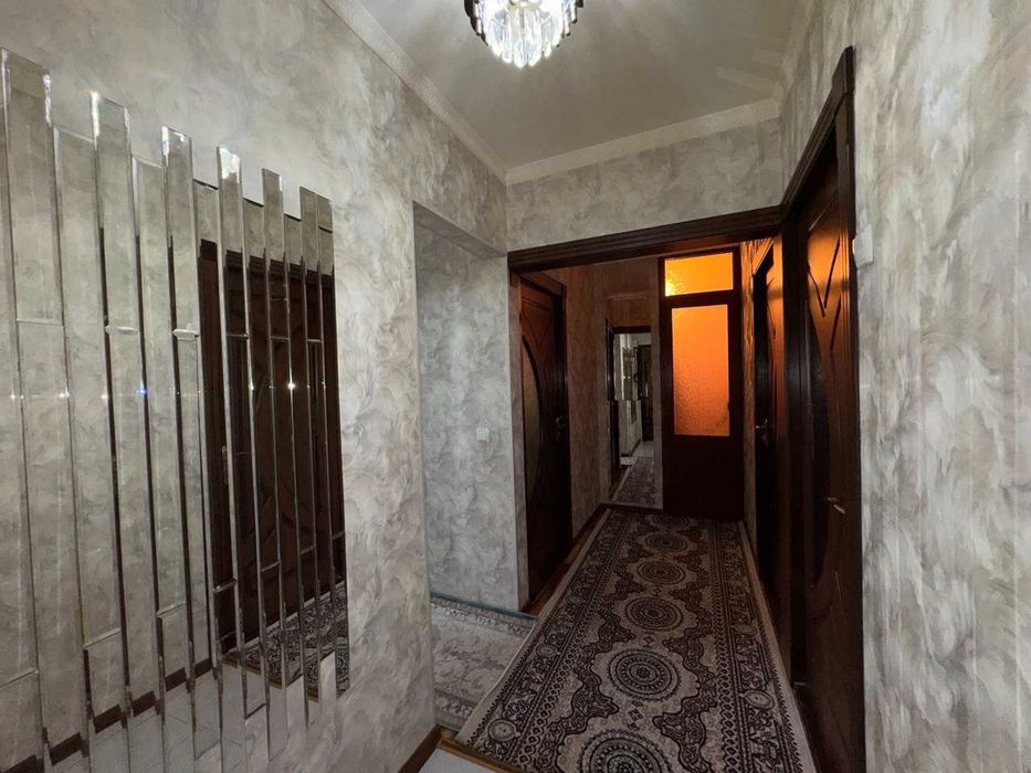 № 4058. Продается 3х-комнатная квартира.