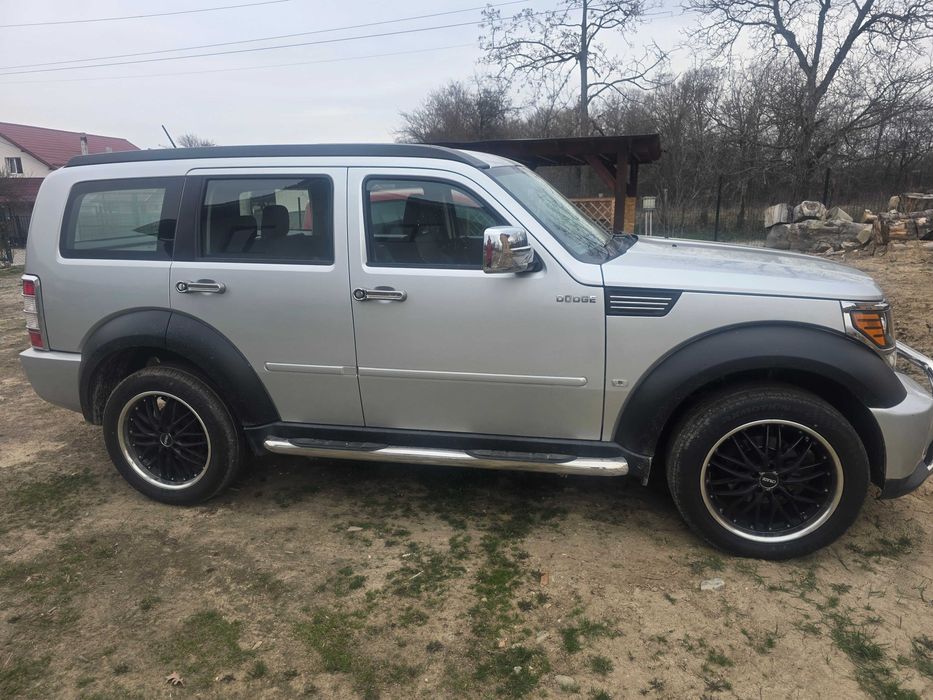 Vând Sau Dezmembrez Dodge Nitro 2010 Diesel 177 CP  2777 cm³