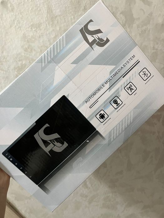 Магнитола на автомобиль