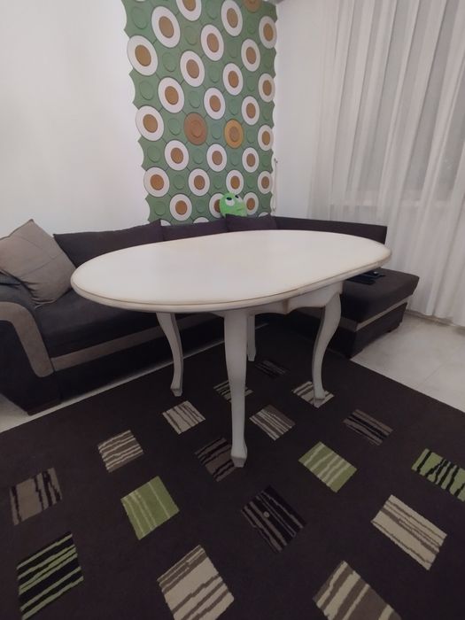 Красива холна маса