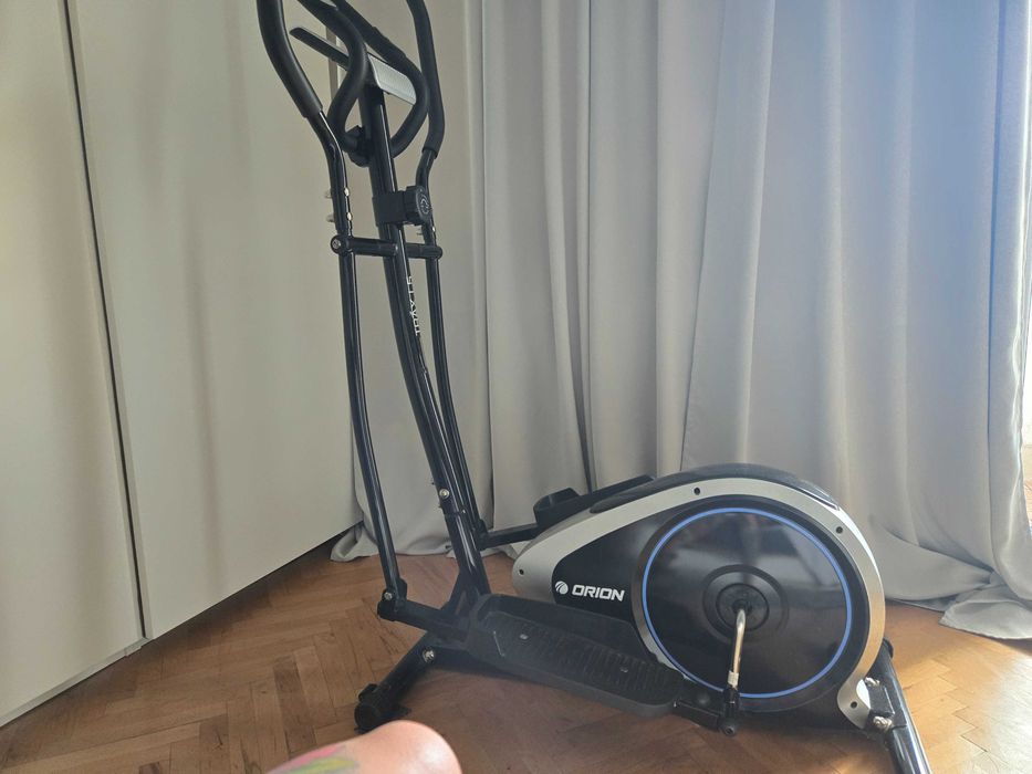 Продавам Кростренажор