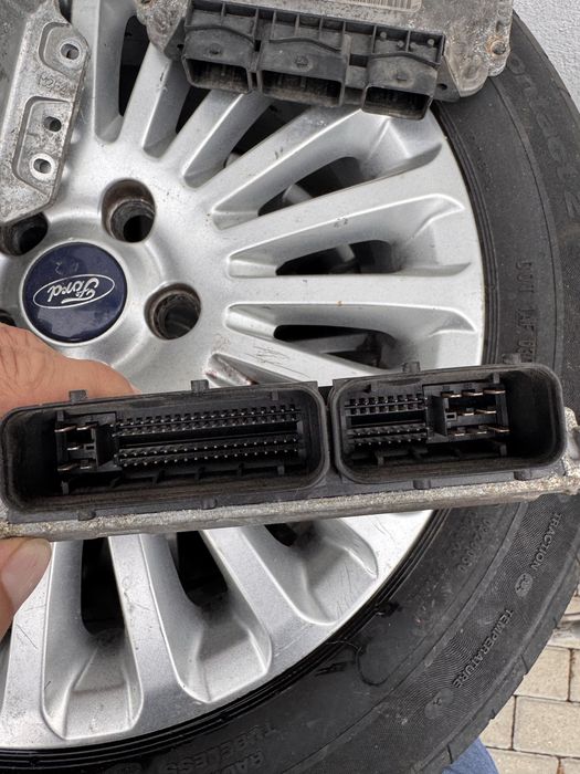 Calculator ECU 03E906033A