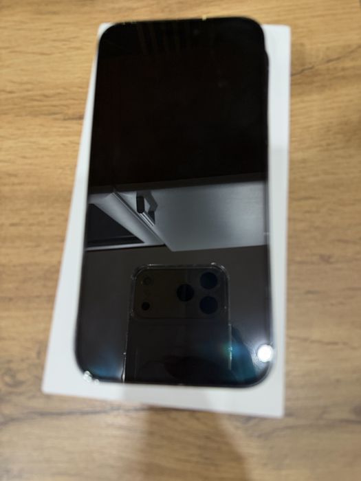 Продаю iphone 14 pro max 256 гб