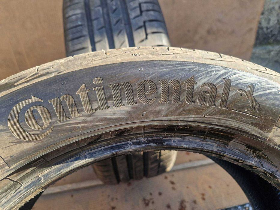2 Continental R17 225/50 Летни гуми  DOT5121