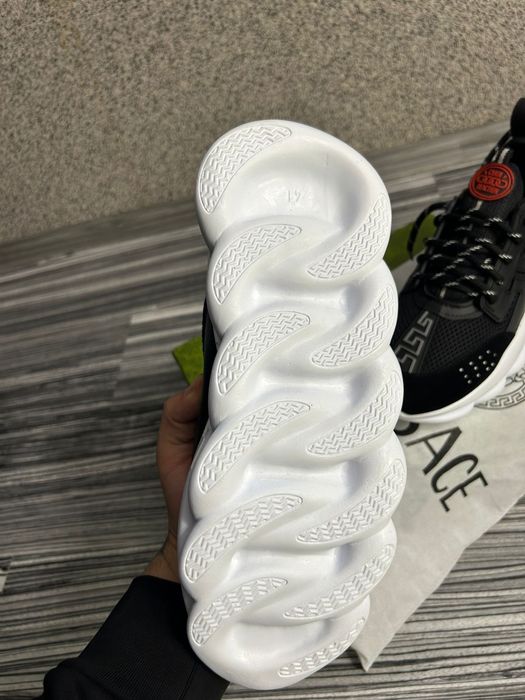 Adidasi Versace Chain Rection noi