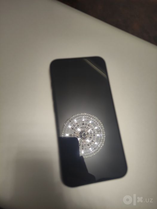 iPhone 13 ideal holatda