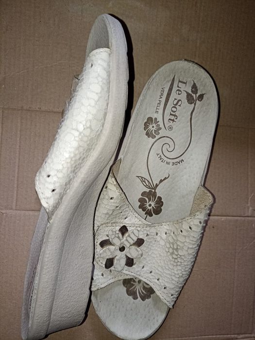 Продам обувь туфли балетки шлепки макасины