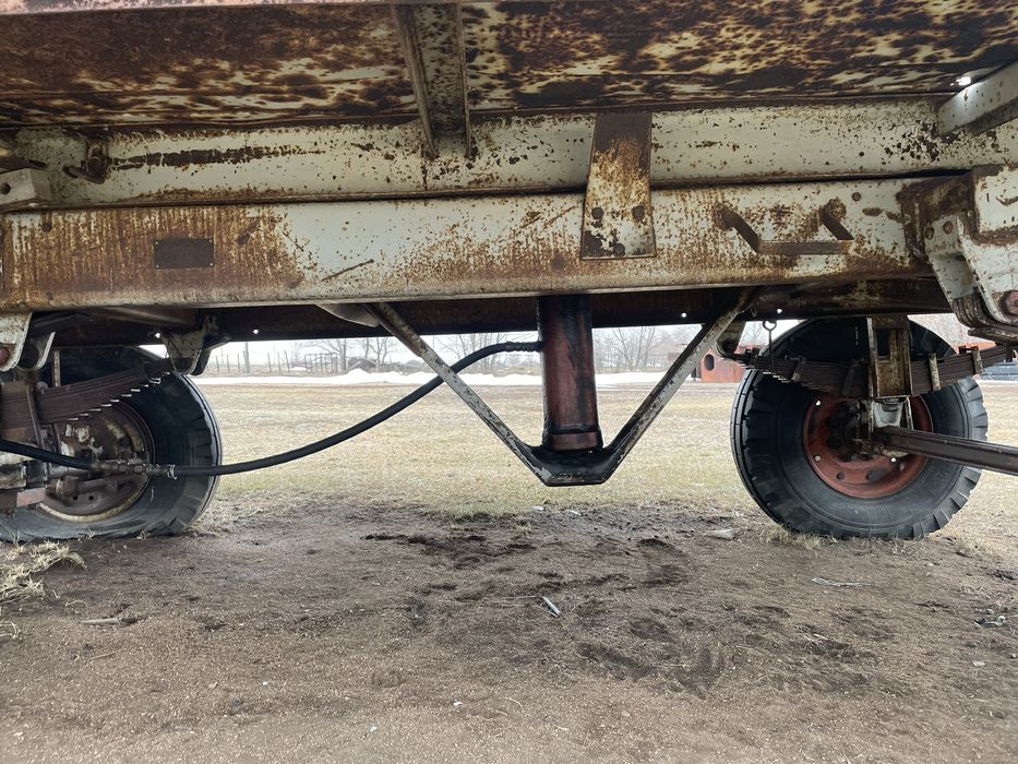 4т и 2т прицеп продается