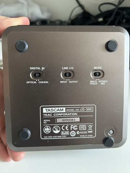 Звуковая карта tascam