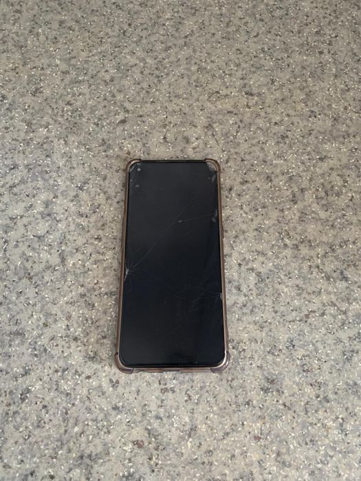 Продам телефон марка:OPPO A53