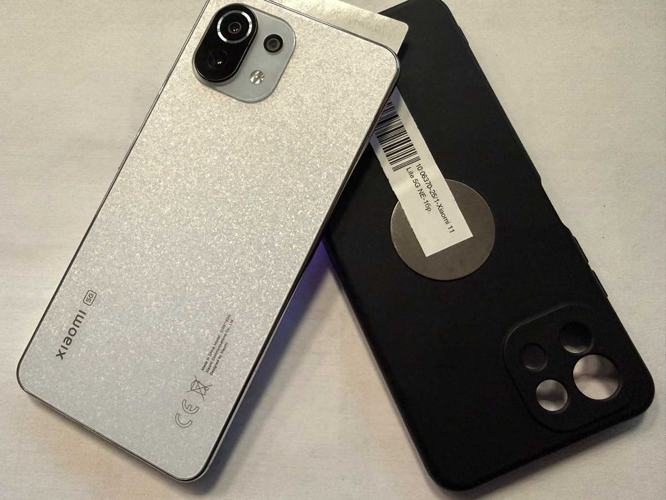 Мобилен телефон Xiaomi 11 lite 5G