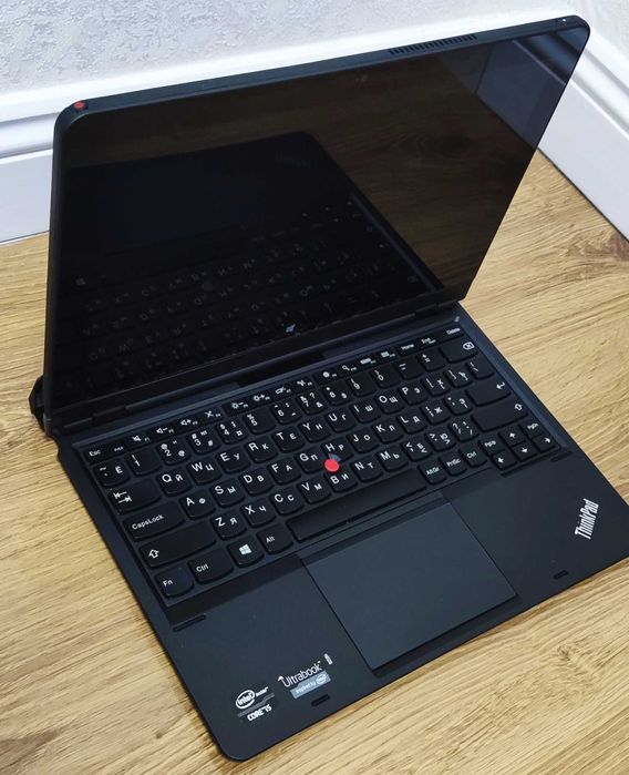 Трансформер (планшет-ноутбук) Lenovo