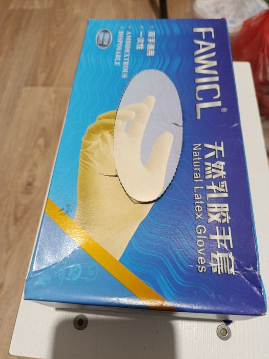 Медицинский перчатки