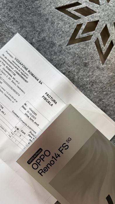 Vând OPPO RENO 14 FS 512GB, 12GB RAM Sigilat