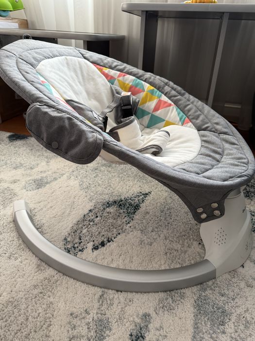 Balansoar electric EvoSmart bebe/Multifunctional/Bluetooth/Telecomanda