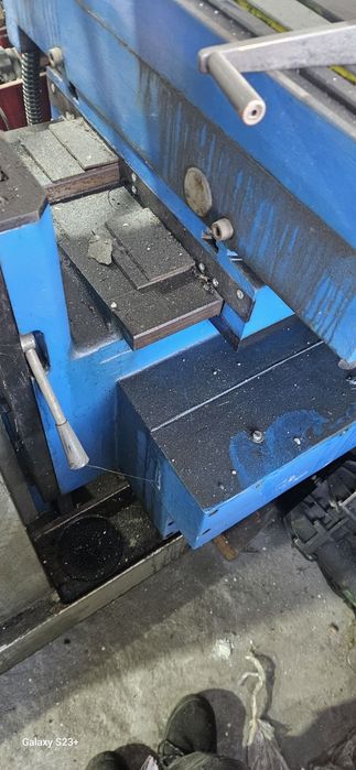 Универсална фреза Фу 251