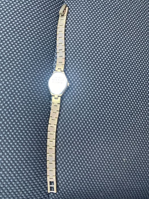 Продам Швейцарские часы