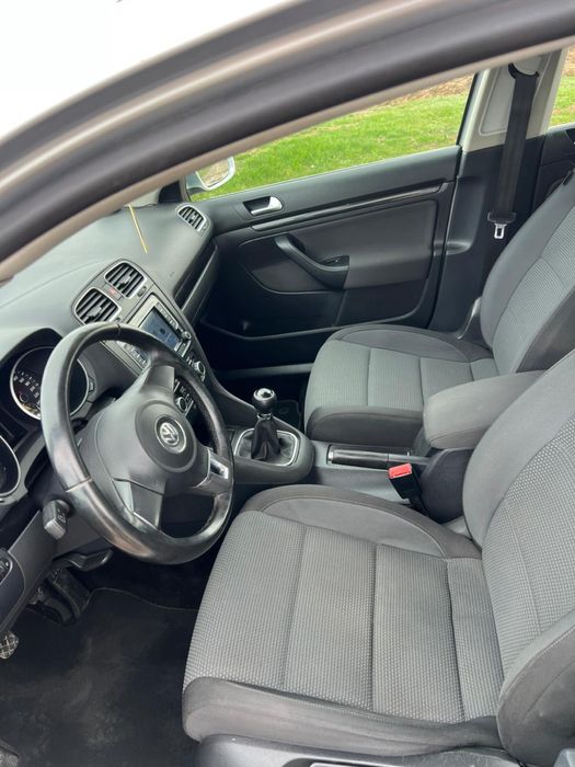 Volkswagen Golf 6, 1.6 Diesel