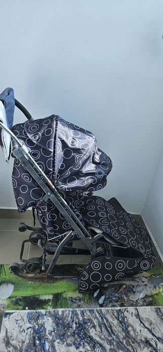 Готовь сани летом! Продам санки-коляску