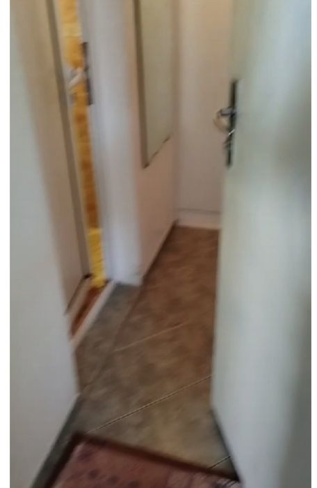 Продава се Едностаен апартамент в Сливен, Комлука - 22 кв.м за 615 €/кв.м - Снимка #2