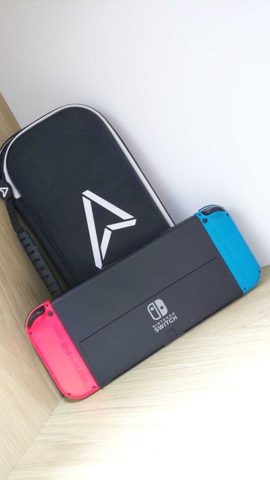 NINTENDO SWITCH V2, SN- XTJ70014950691/Fin X Amanet cod 125013