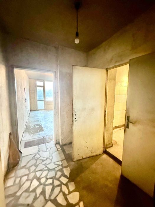 Продава се Едностаен апартамент в София, Захарна фабрика - 40 кв.м за 1020 €/кв.м - Снимка #2