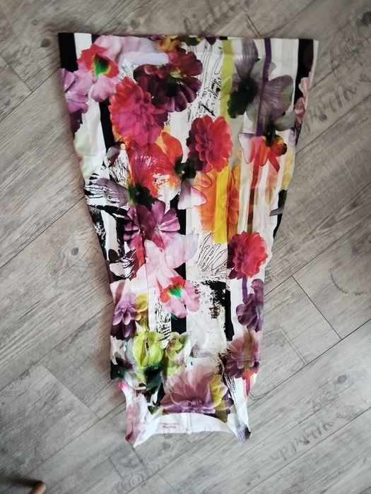 Рокля  на марката Daphne