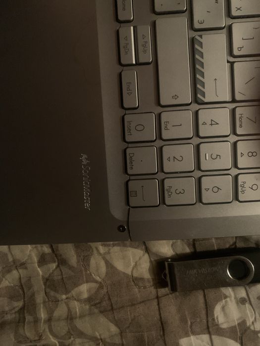 Ноутбук Asus vivobook