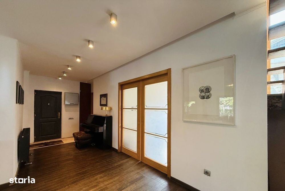 Vilă în complex rezidențial Iancu Nicolae piscină, jacuzzi, saună Lift