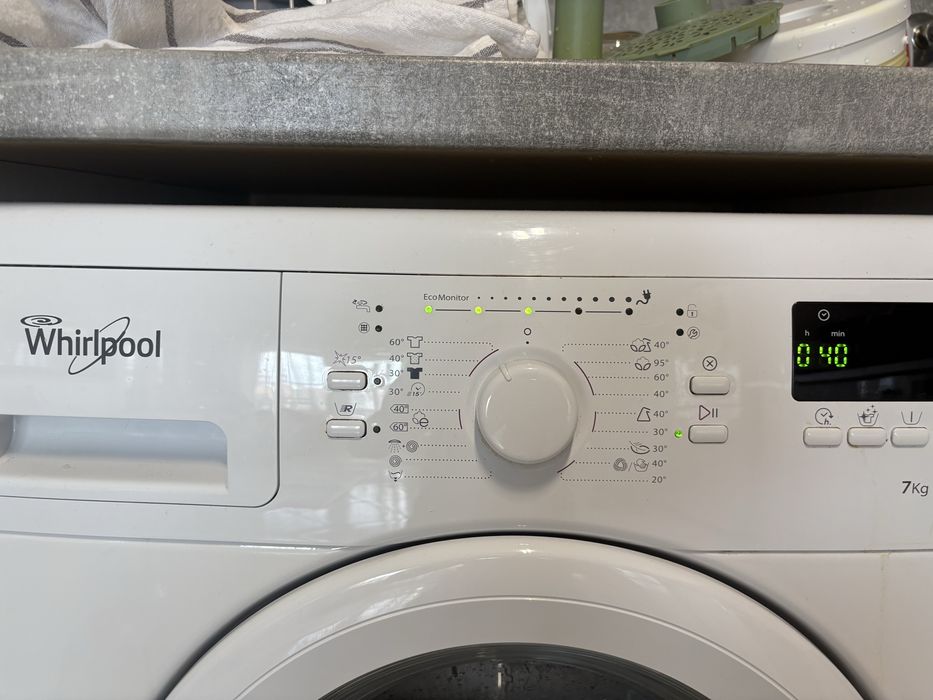 Пералня Whirpool 6th sense